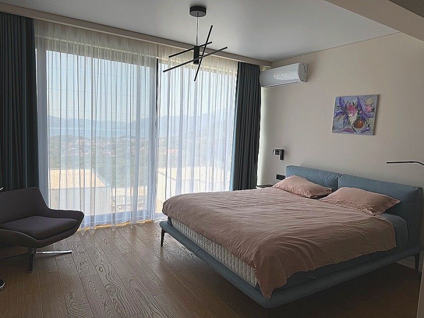 Villa en Tivat, Montenegro, 200 m² - imagen 5