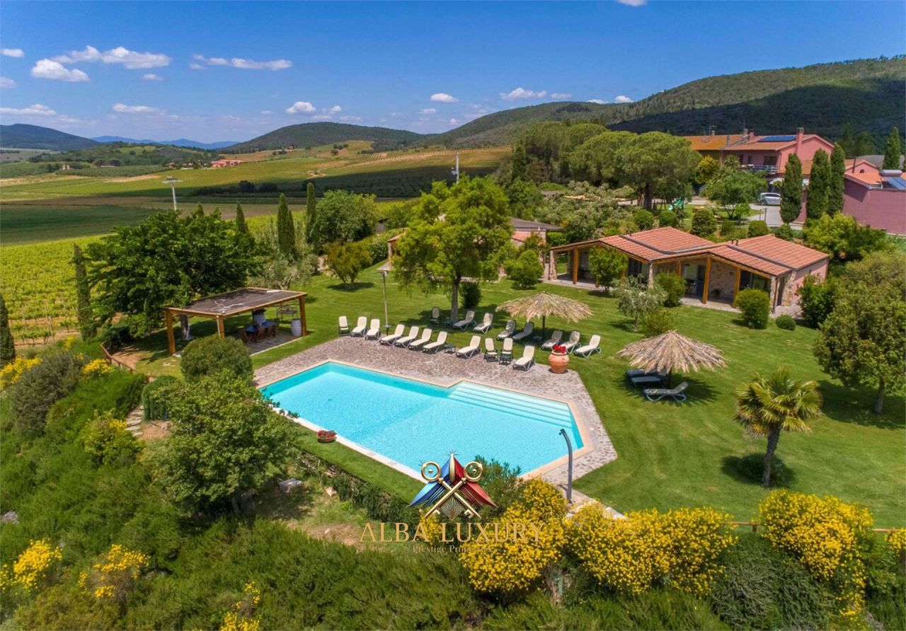 Villa Strada Provinciale Montiano, Italie, 800 m² - image 1