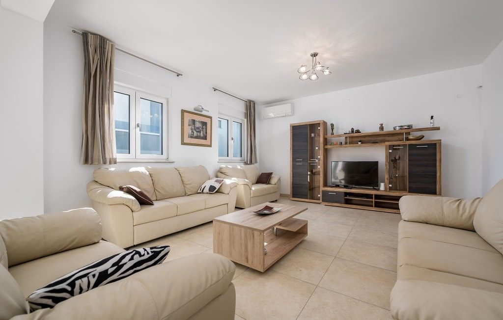 House in Fazana, Croatia, 340 m² - picture 8