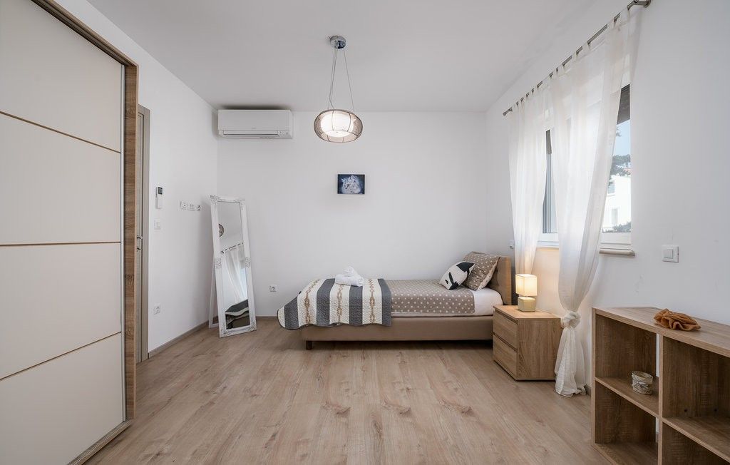 House in Fazana, Croatia, 340 m² - picture 14