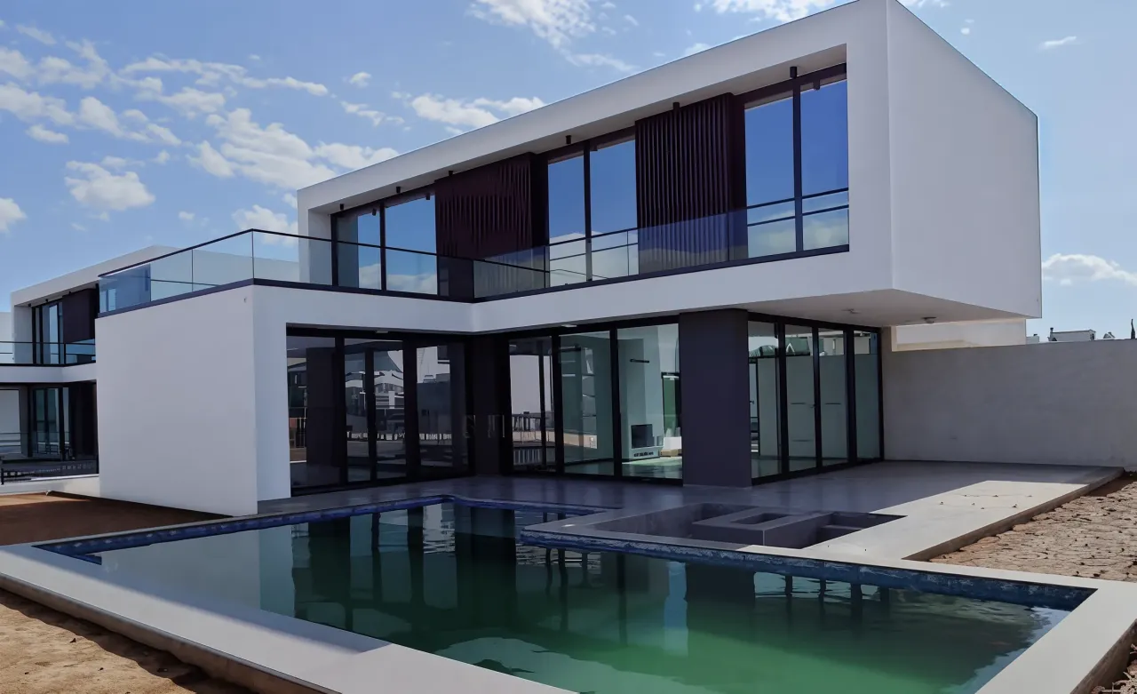 Villa in Famagusta, Zypern, 227 m² - Foto 1