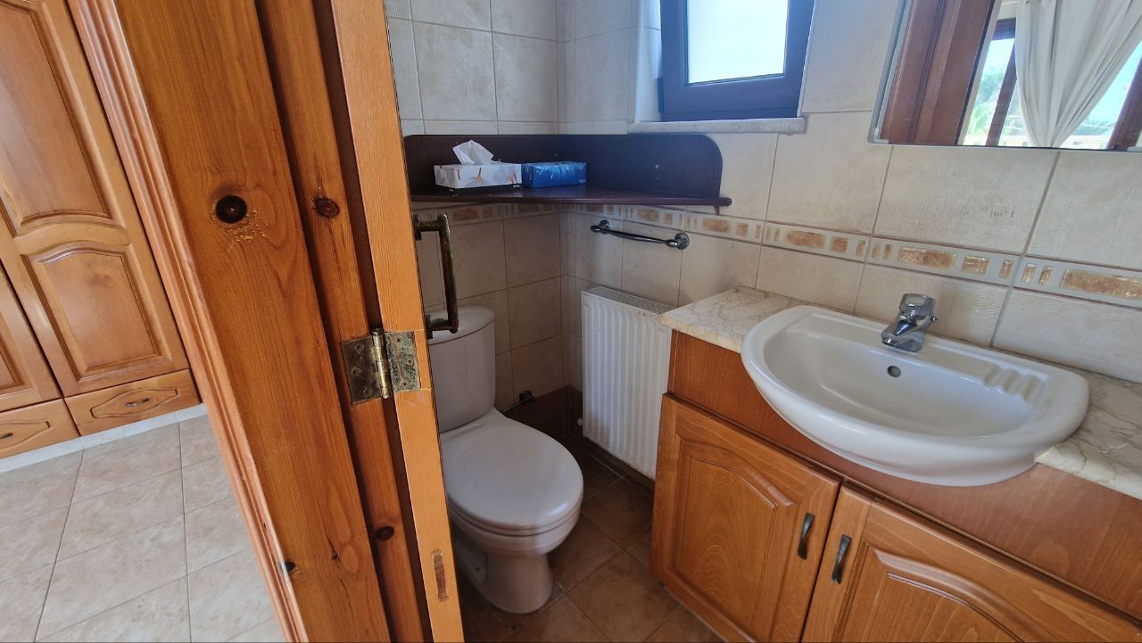 House in Agia Napa, Cyprus, 300 m² - picture 11