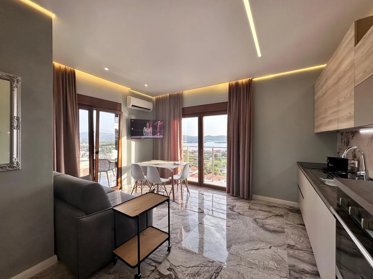 Penthouse in Tivat, Montenegro, 38 m² - Foto 1