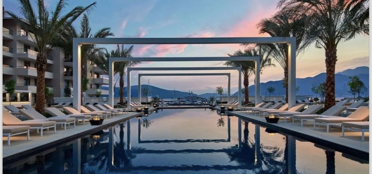 Penthouse in Tivat, Montenegro, 180 m² - picture 16