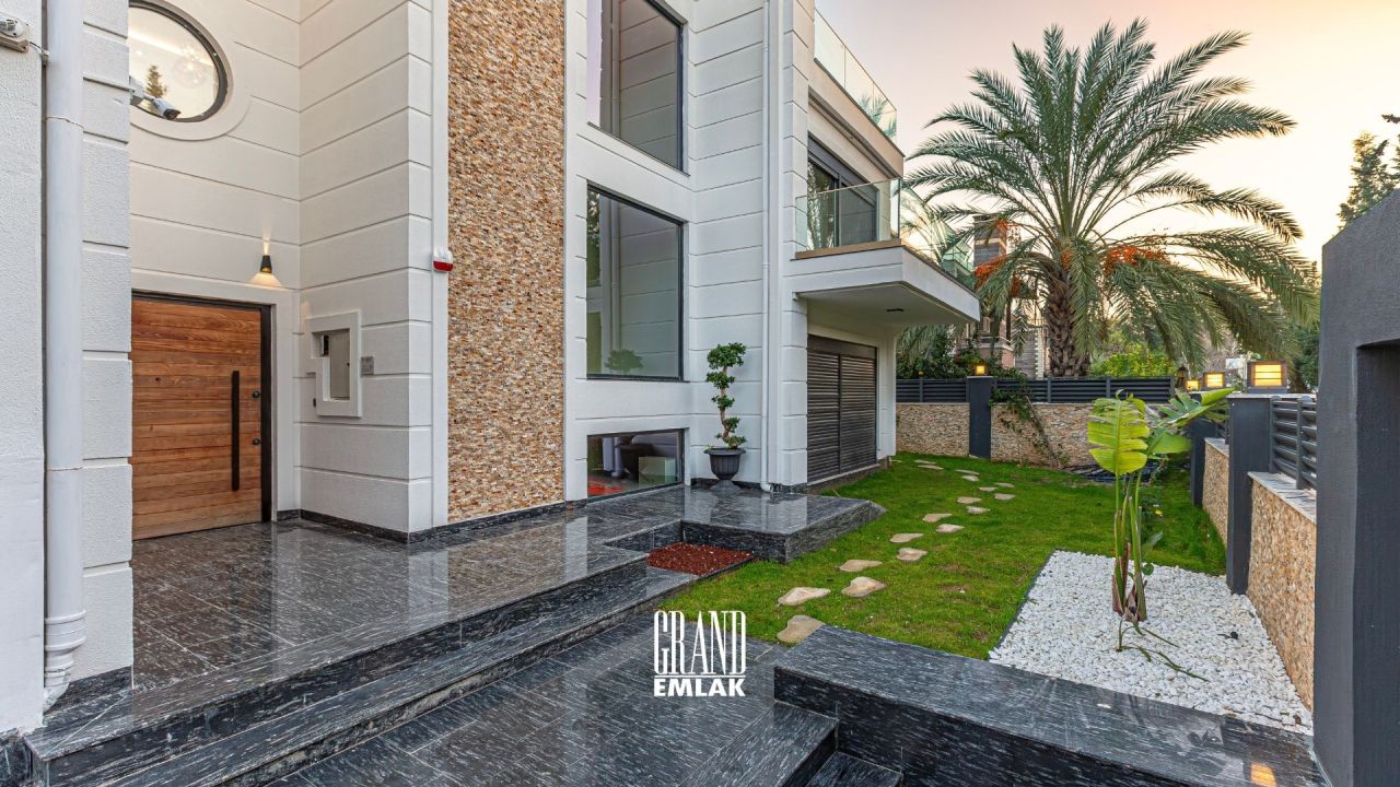 Villa a Antalya, Turchia, 650 m² - foto 8