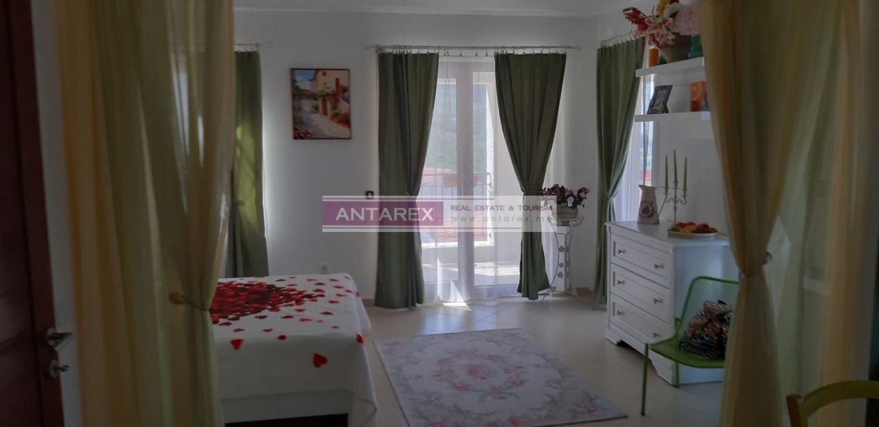 Villa in Sveti Stefan, Montenegro, 354 m² - Foto 9