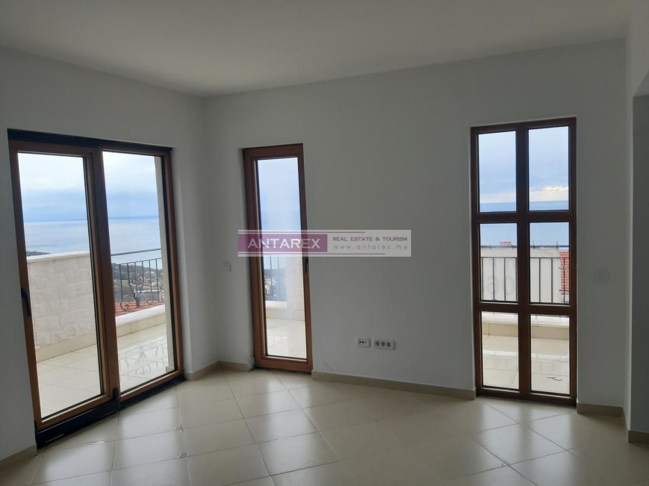 Villa in Sveti Stefan, Montenegro, 354 m² - Foto 12