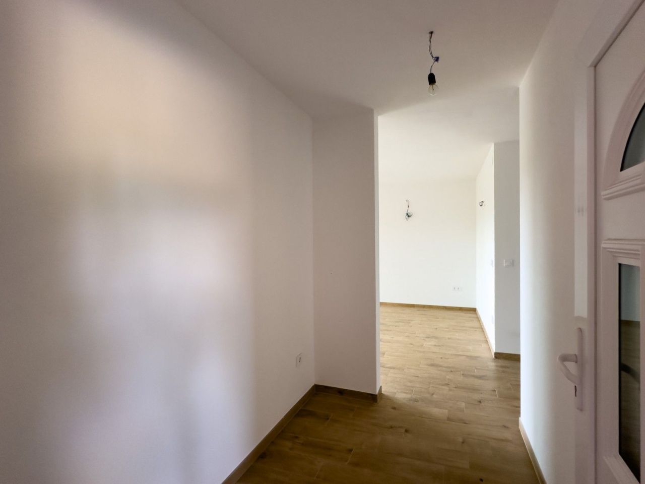 Flat in Brtonigla, Croatia, 85 m² - picture 4