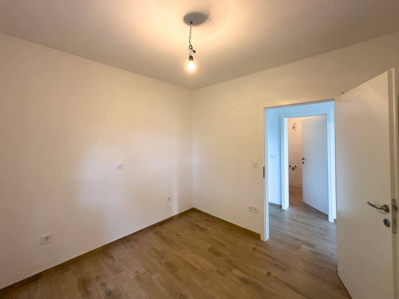 Flat in Brtonigla, Croatia, 85 m² - picture 7