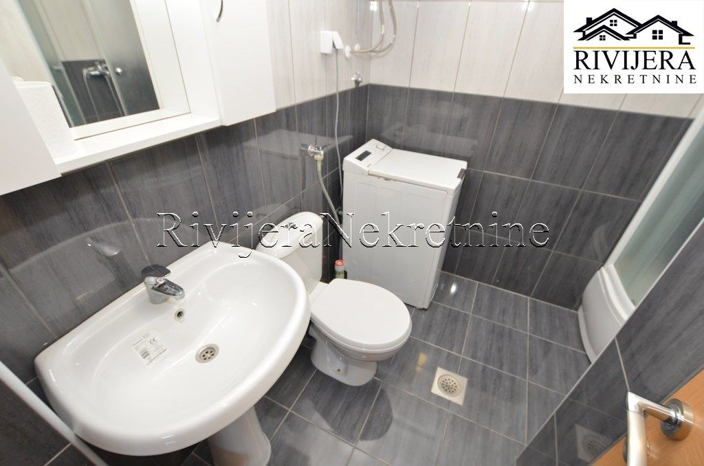 Appartamento a Herceg-Novi, Montenegro, 45 m² - foto 6