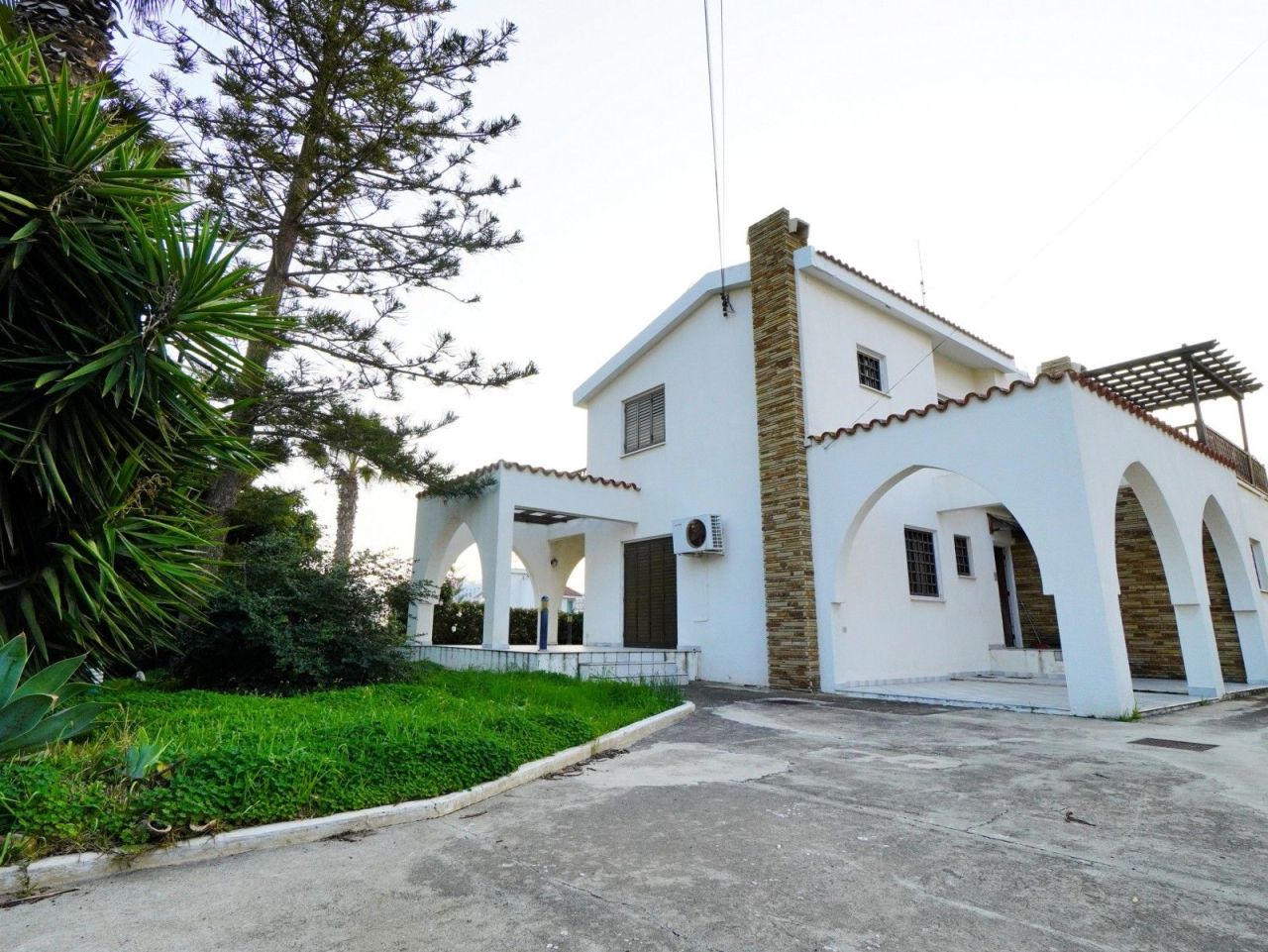 Villa in Larnaka, Zypern, 180 m² - Foto 1