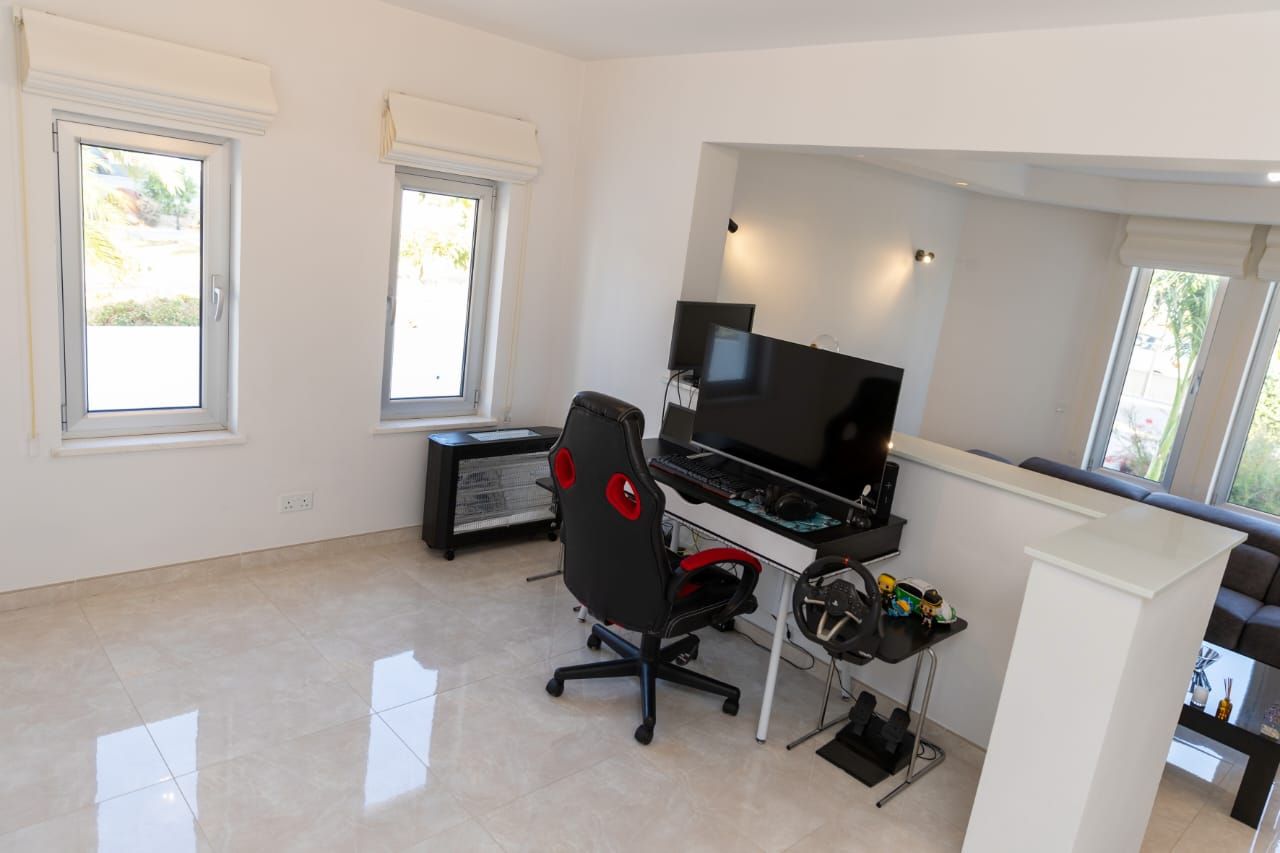 House in Chlorakas, Cyprus, 290 m² - picture 13