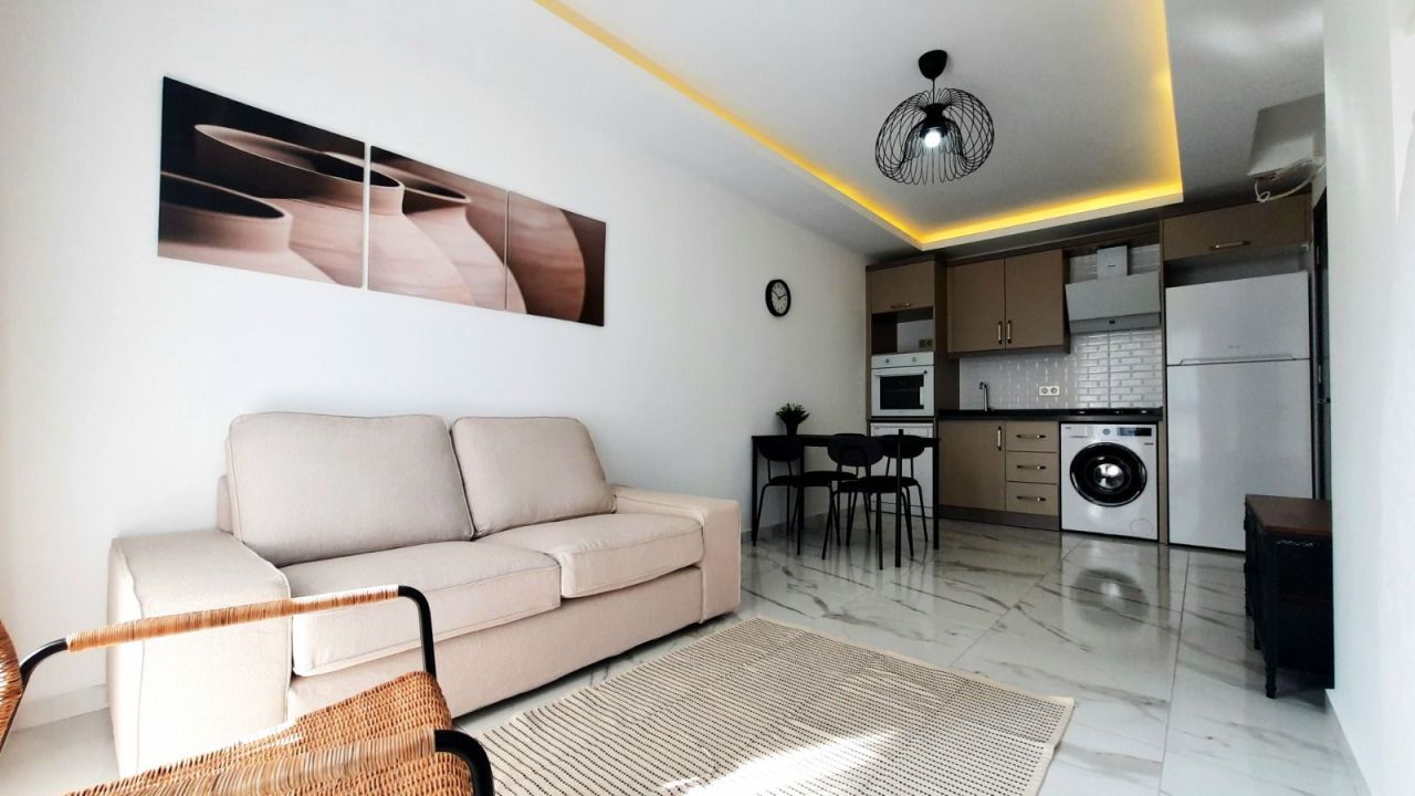 Flat in Alanya, Turkey, 75 m² - picture 1