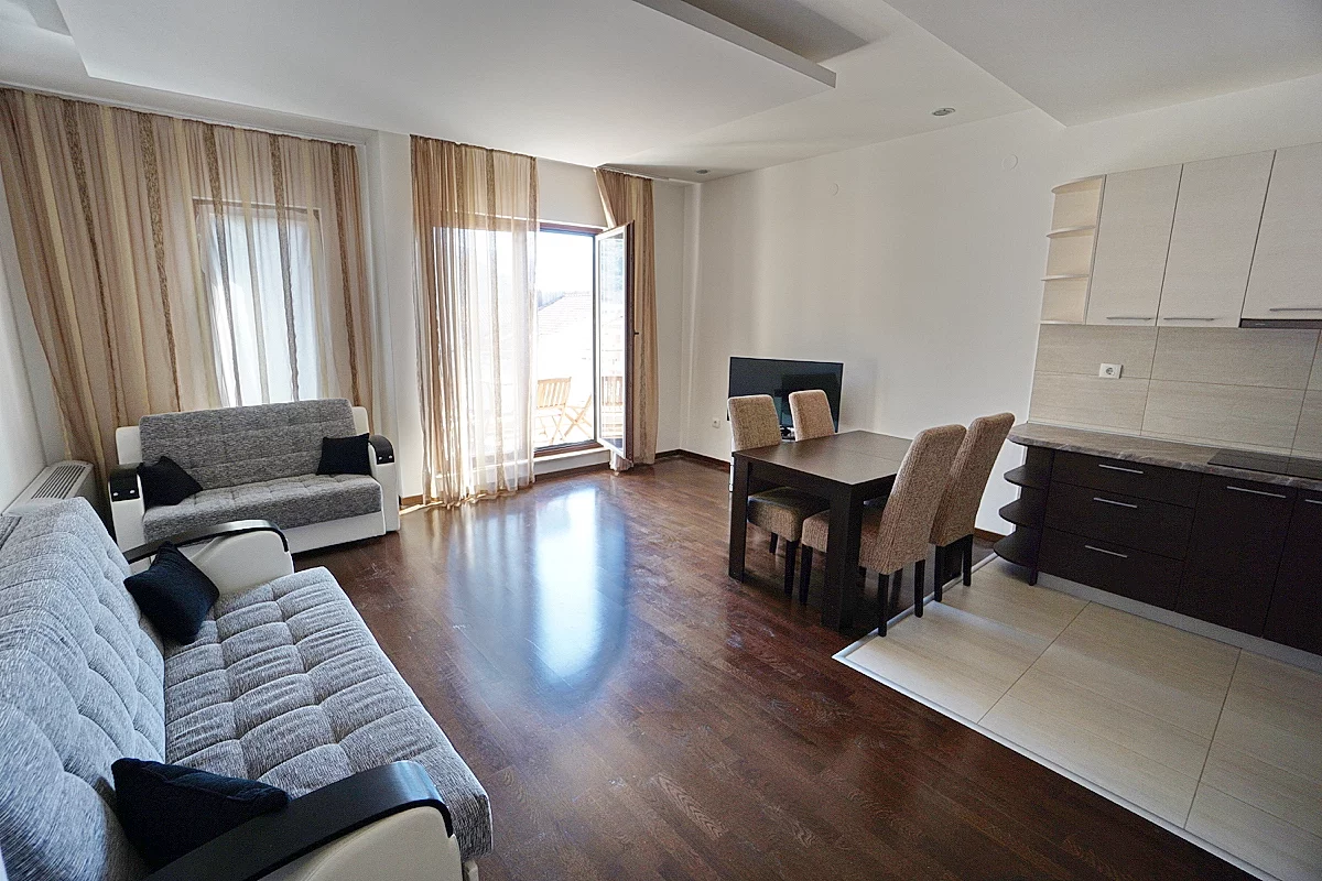 Piso en Budva, Montenegro, 46 m² - imagen 1