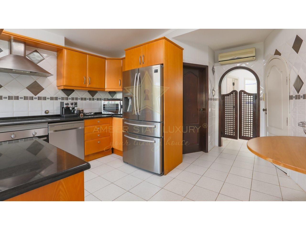 Villa en Quarteira, Portugal, 170 m² - imagen 7