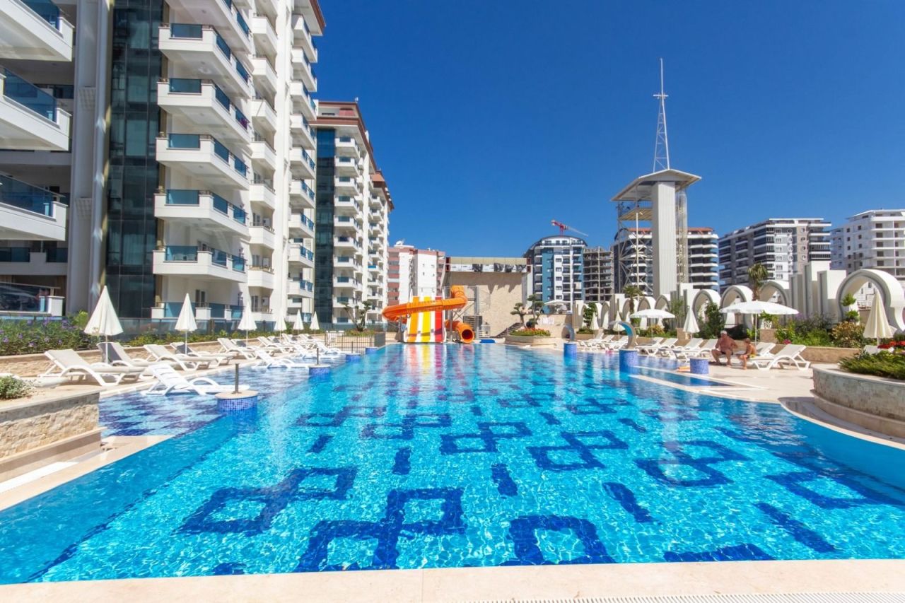 Flat in Alanya, Turkey, 70 m² - picture 1