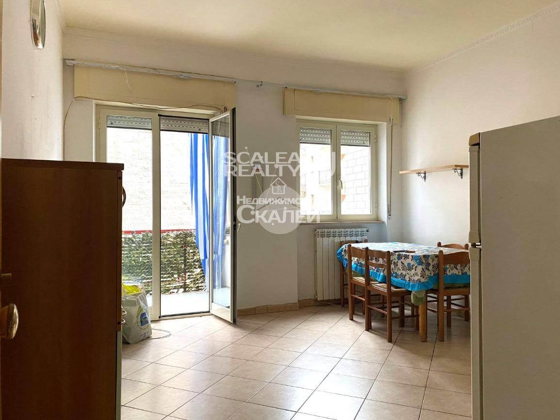 Appartement à Scalea, Italie, 49 m² - image 1