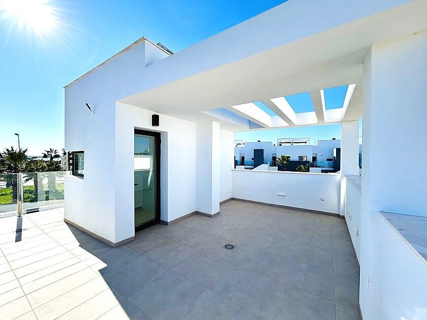 Villa in Guardamar del Segura, Spain, 180 m² - picture 6