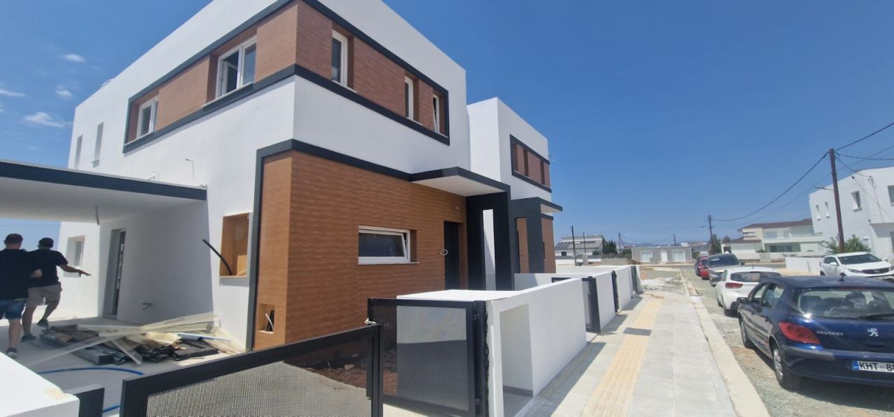 Haus in Nikosia, Zypern, 186 m² - Foto 1