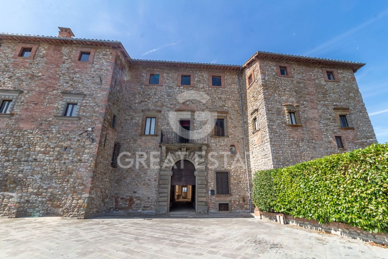 Haus in Fabro, Italien, 2 253.75 m² - Foto 2