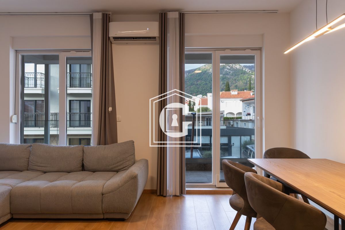 Appartement à Budva, Monténégro, 56 m² - image 1