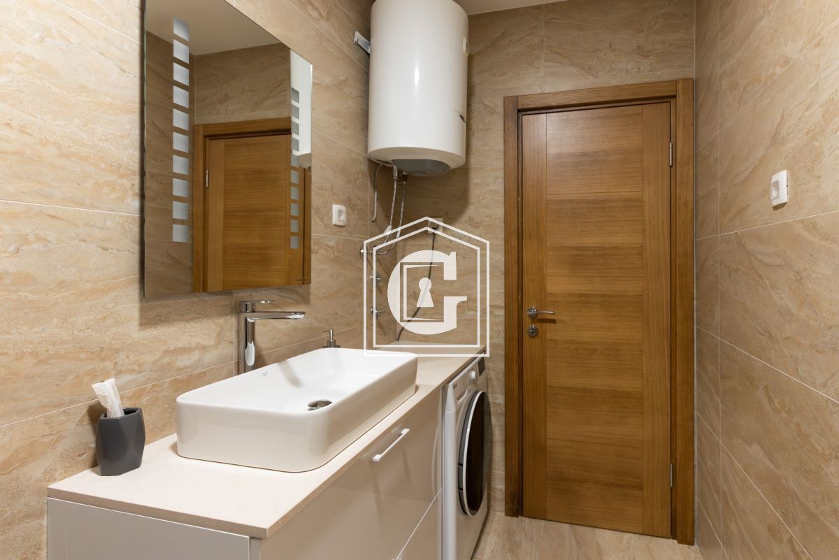 Piso en Budva, Montenegro, 56 m² - imagen 5