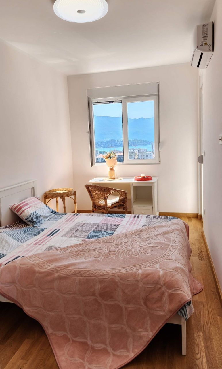 Flat in Budva, Montenegro, 65 m² - picture 4