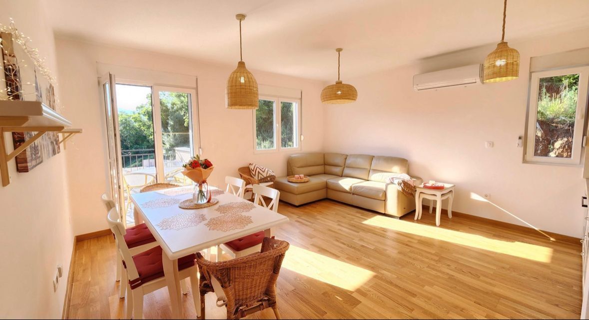 Flat in Budva, Montenegro, 65 m² - picture 14