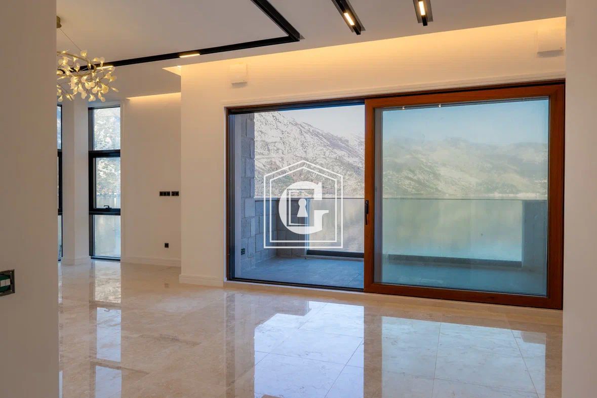 Villa a Kotor, Montenegro, 572 m² - foto 10