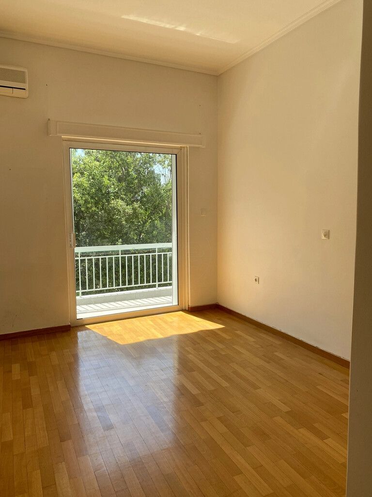 Flat in Athens, Greece, 125 m² - picture 12