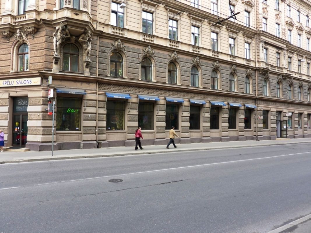 Biens commerciaux à Riga, Lettonie, 230 m² - image 1