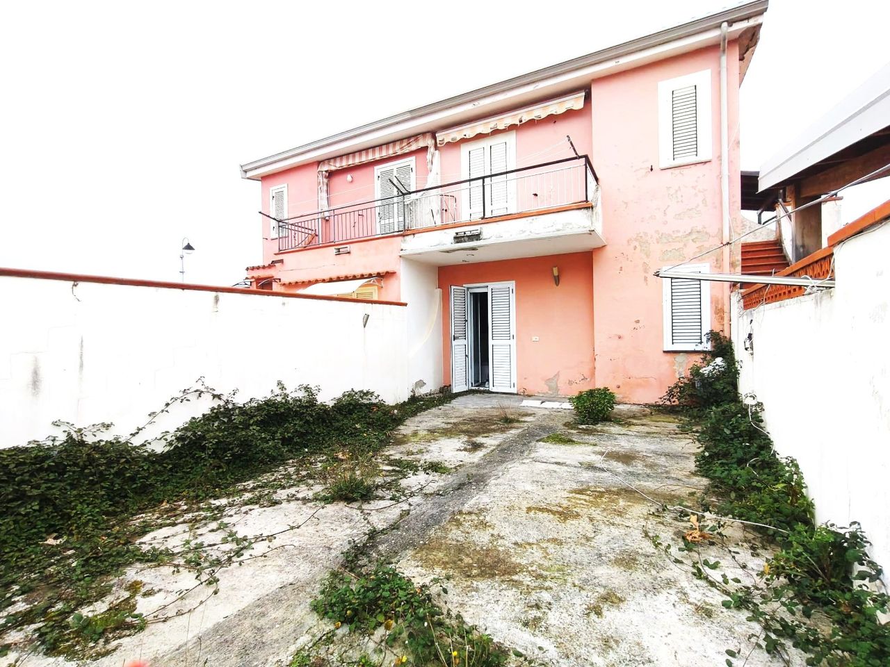Villa à Scalea, Italie, 60 m² - image 1
