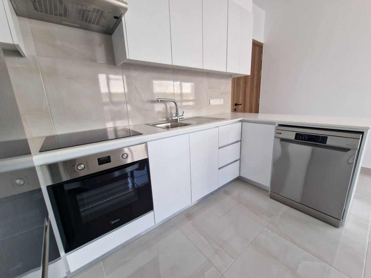 Piso Vergina, Chipre, 170 m² - imagen 10