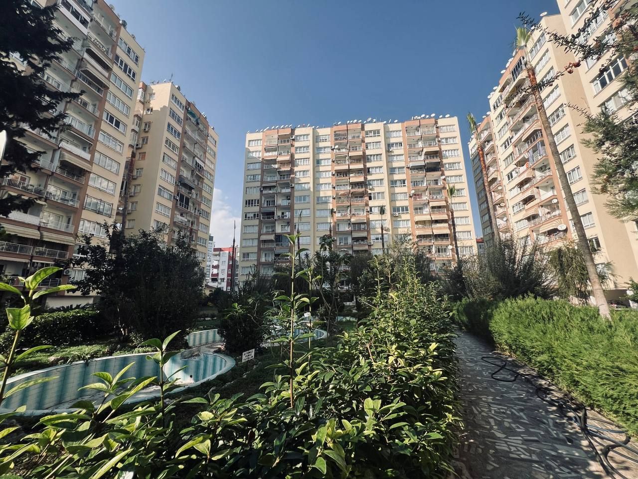 Piso en Mersin, Turquia, 100 m² - imagen 1