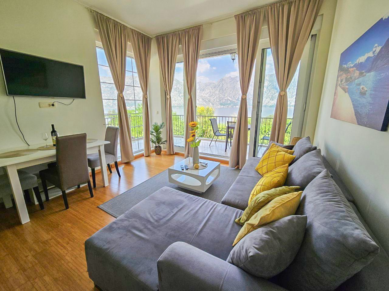 Wohnung in Kotor, Montenegro, 41 m² - Foto 1