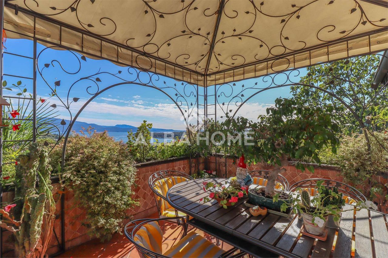 Villa Via Europa, Italie, 500 m² - image 11