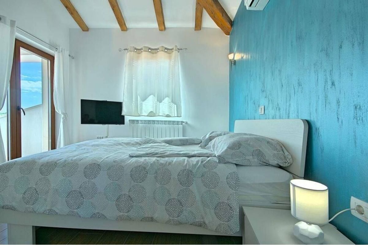 House in Novigrad, Croatia, 180 m² - picture 18