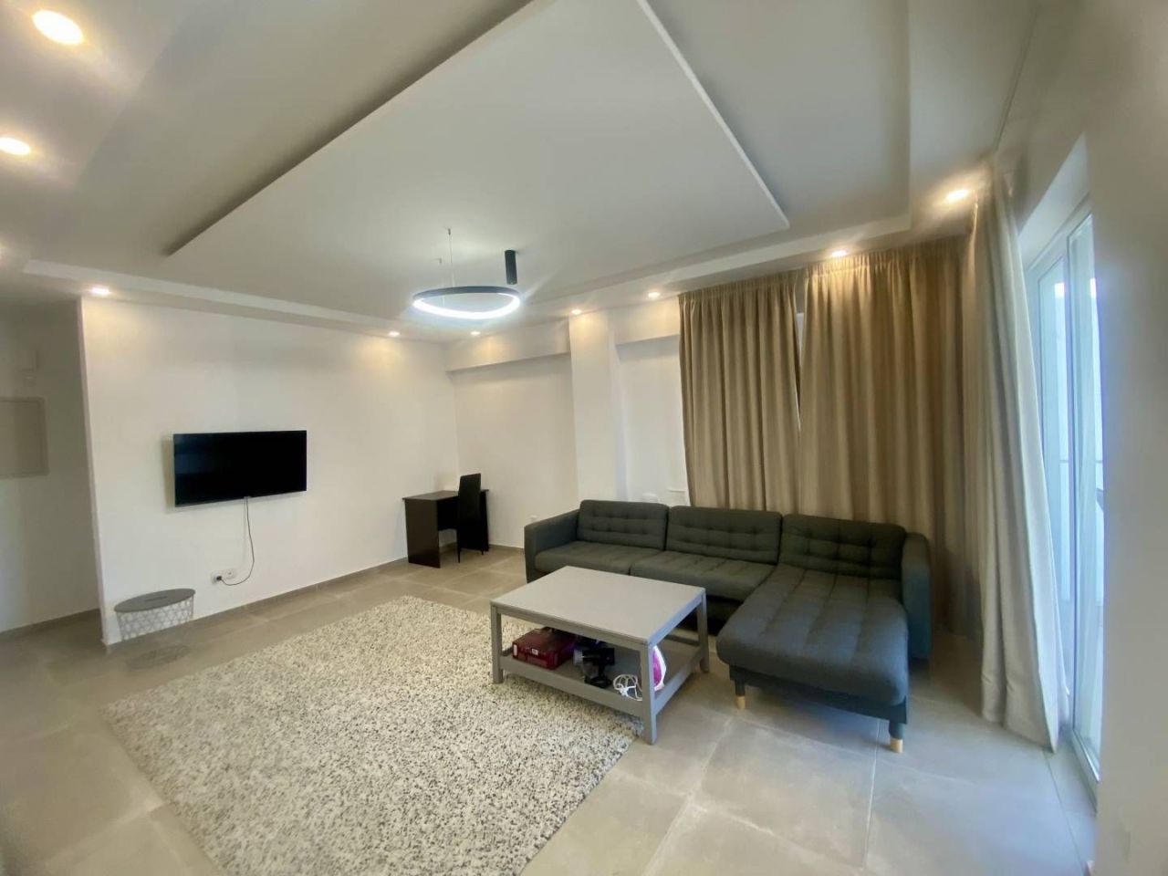 Casa a Larnaca, Cipro, 310 m² - foto 2