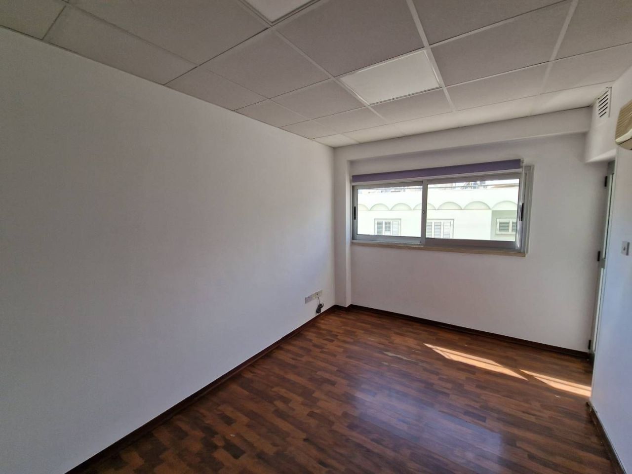 Office in Limassol, Cyprus, 120 m² - picture 3