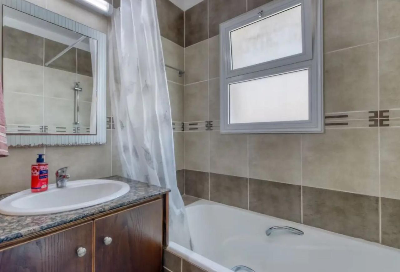 Flat in Paralimni, Cyprus, 106 m² - picture 13