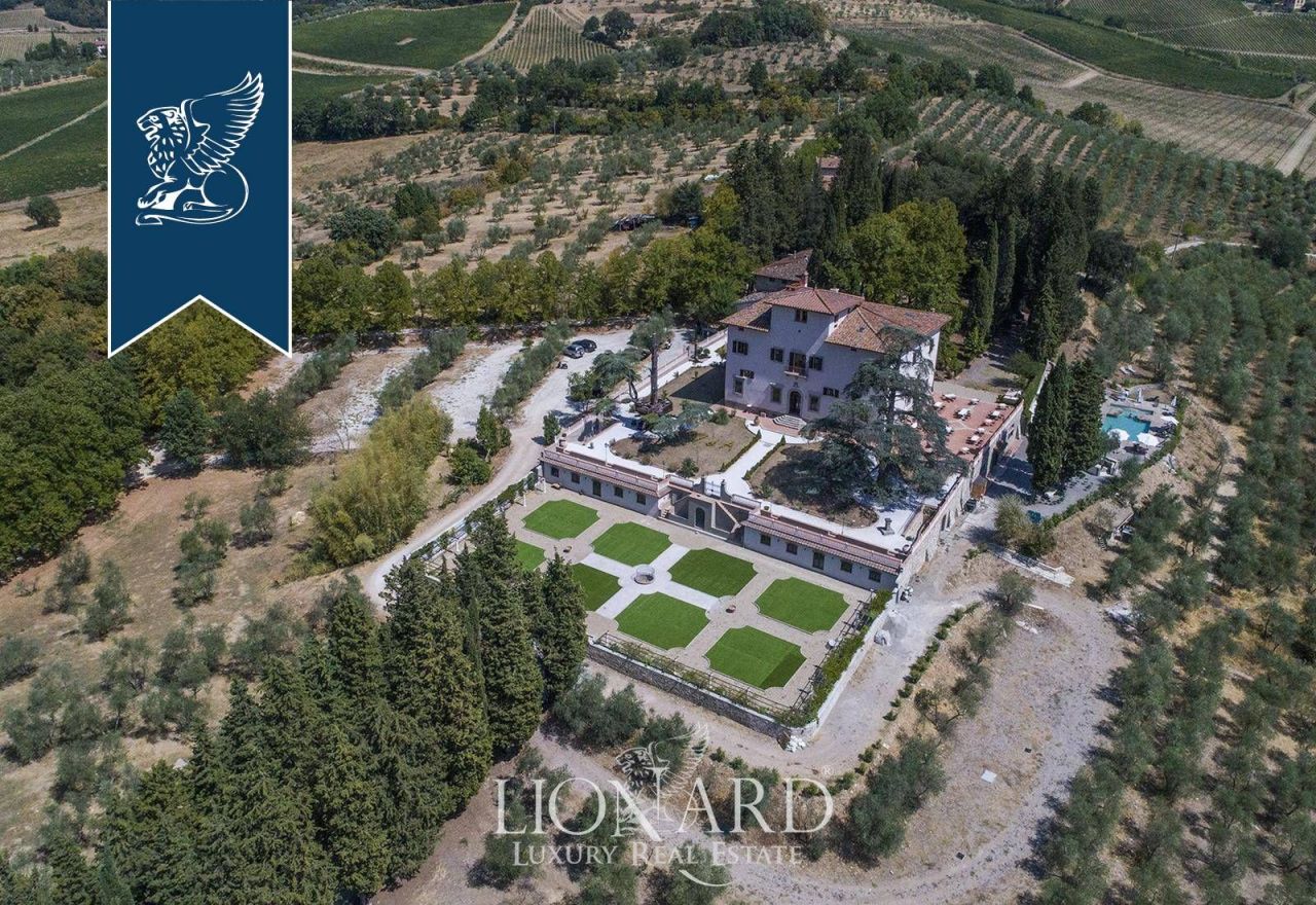 Villa in Florenz, Italien, 2 100 m² - Foto 1