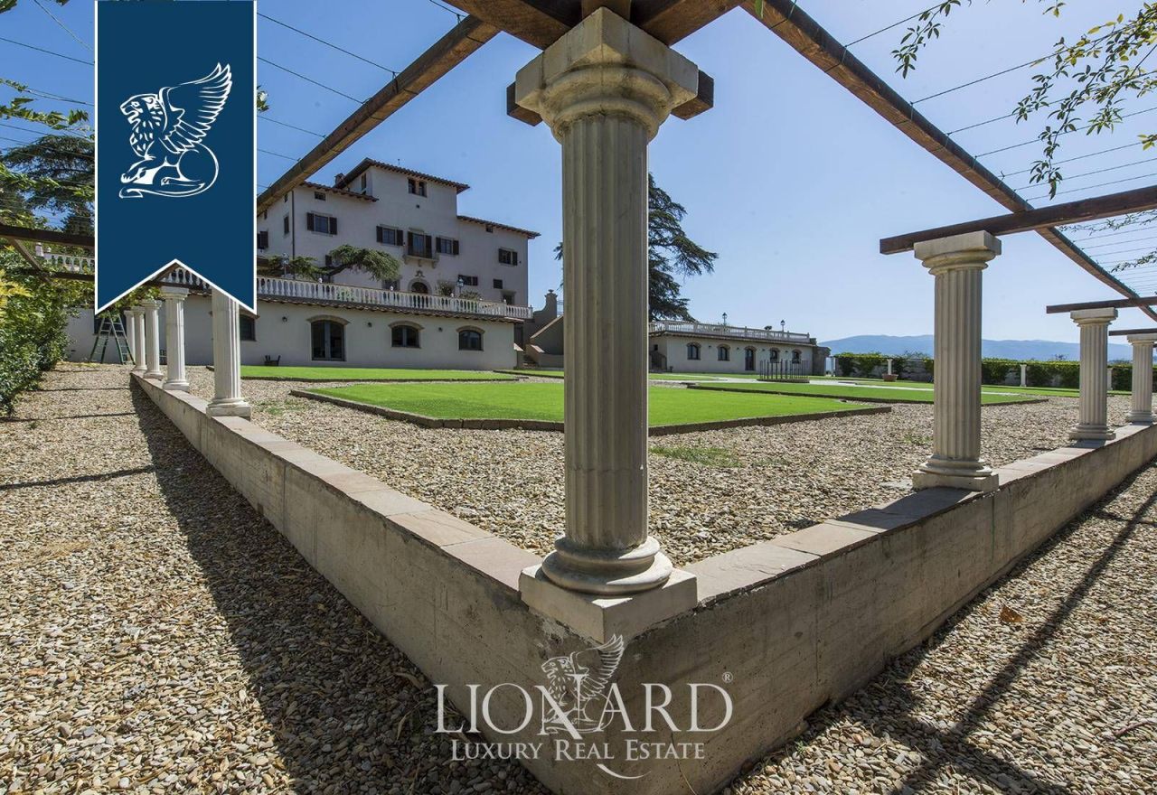 Villa in Florence, Italy, 2 100 m² - picture 10