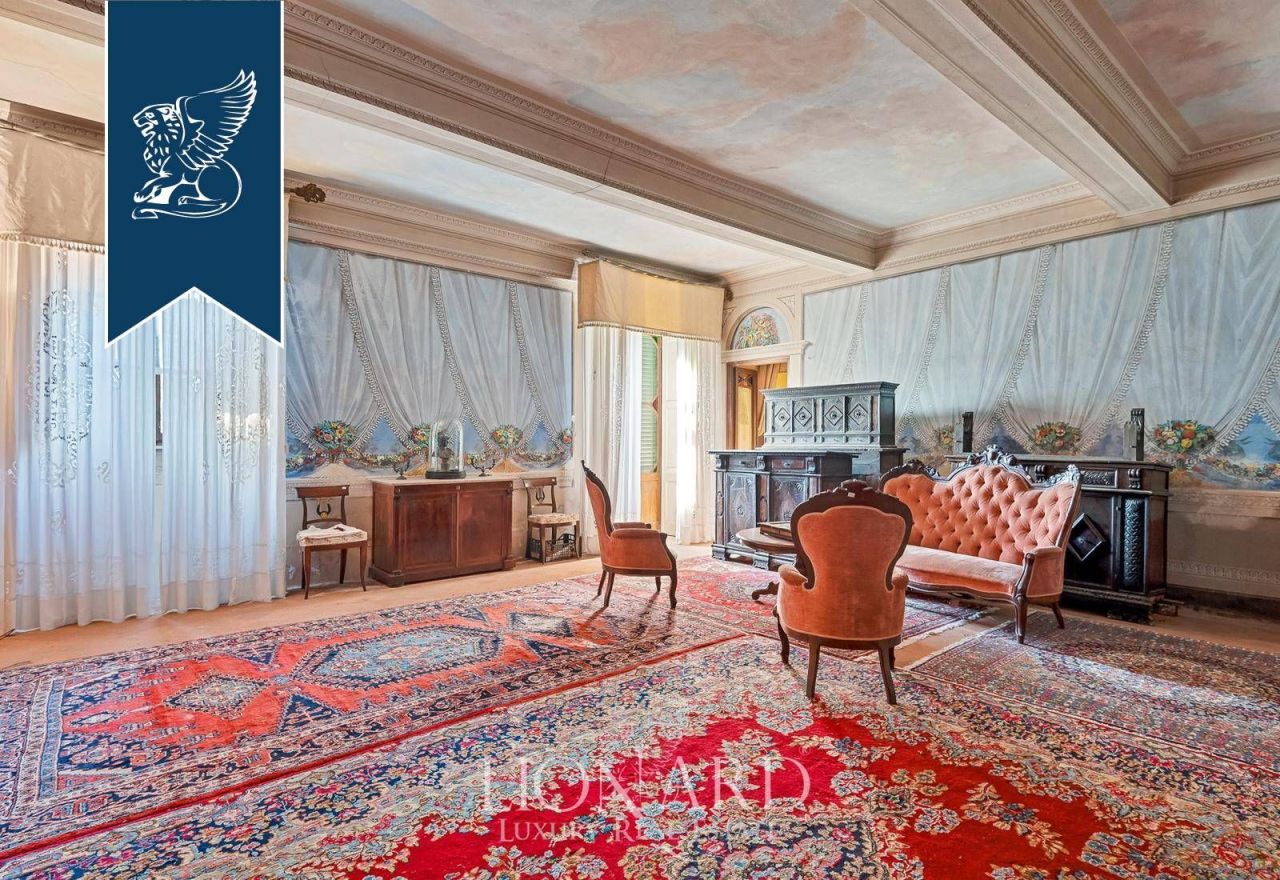 Villa à Lucques, Italie, 1 700 m² - image 11