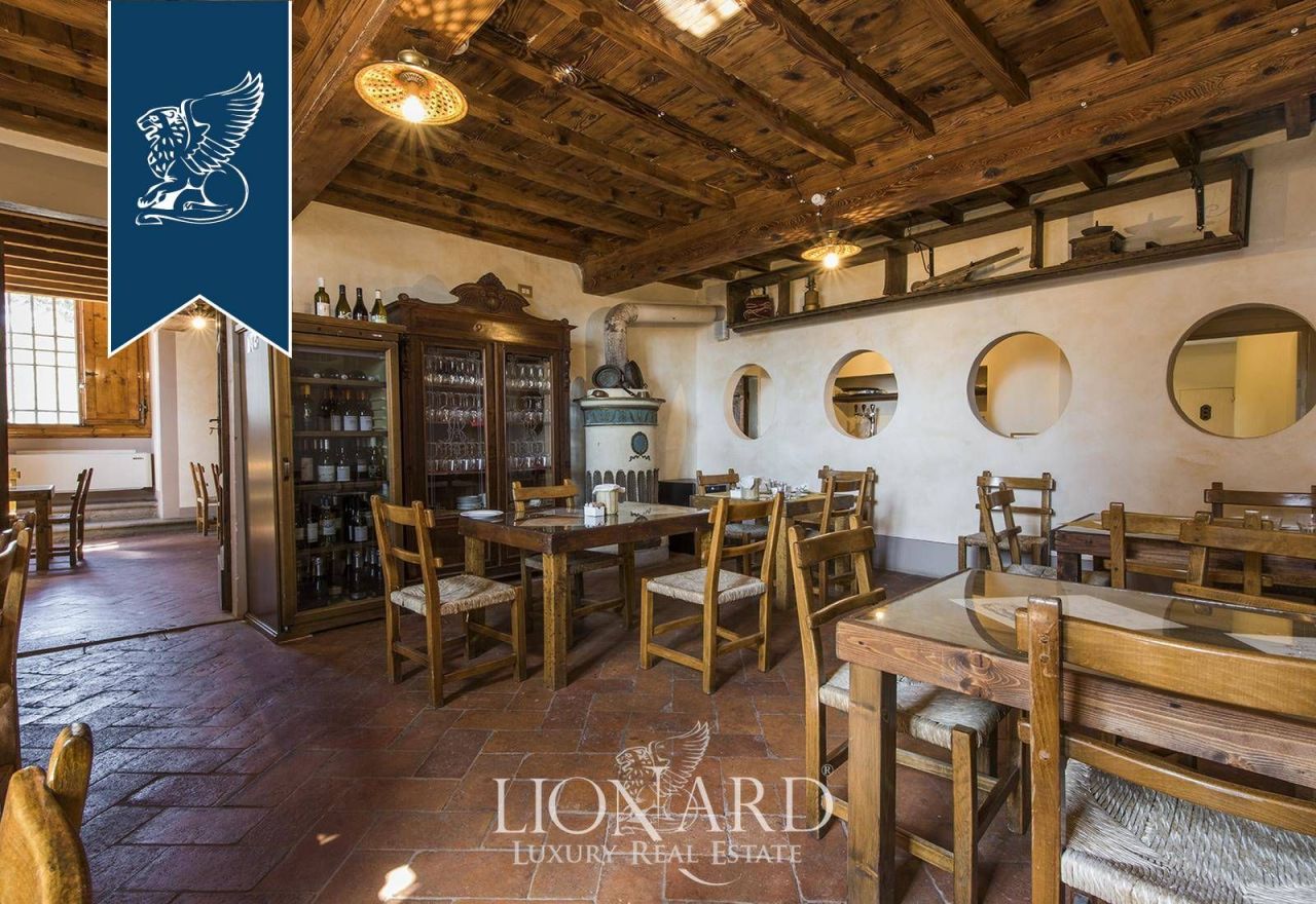 Villa in Florence, Italy, 2 100 m² - picture 15