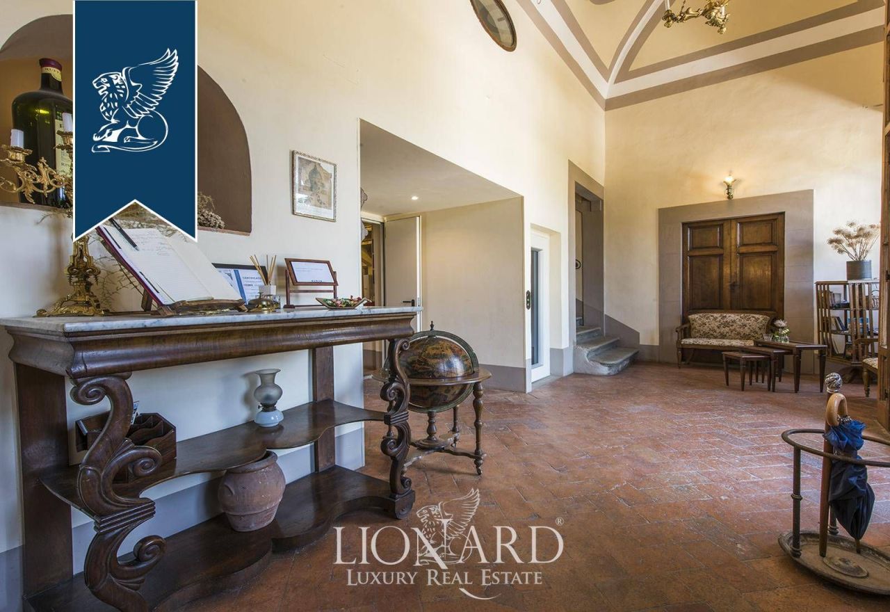 Villa in Florence, Italy, 2 100 m² - picture 18