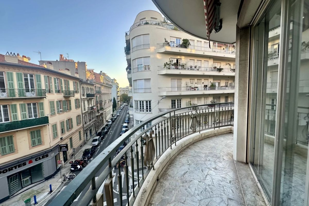 Appartement à Nice, France, 98 m² - image 1