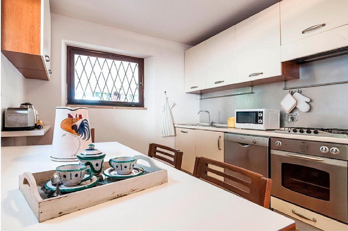 Villa in San Felice Circeo, Italy, 220 m² - picture 6