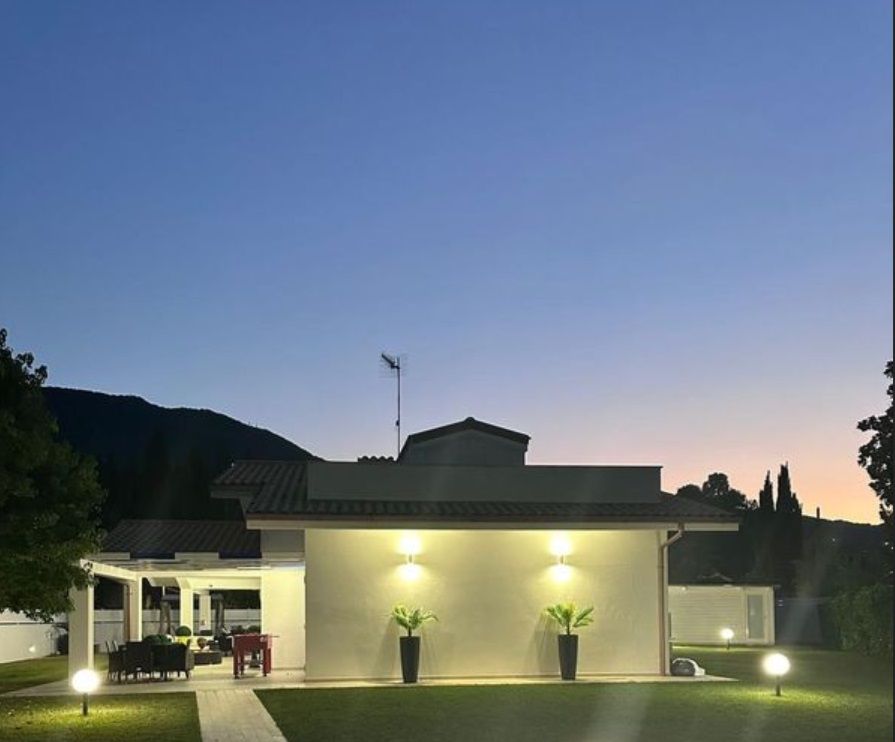 Villa in San Felice Circeo, Italy, 180 m² - picture 1