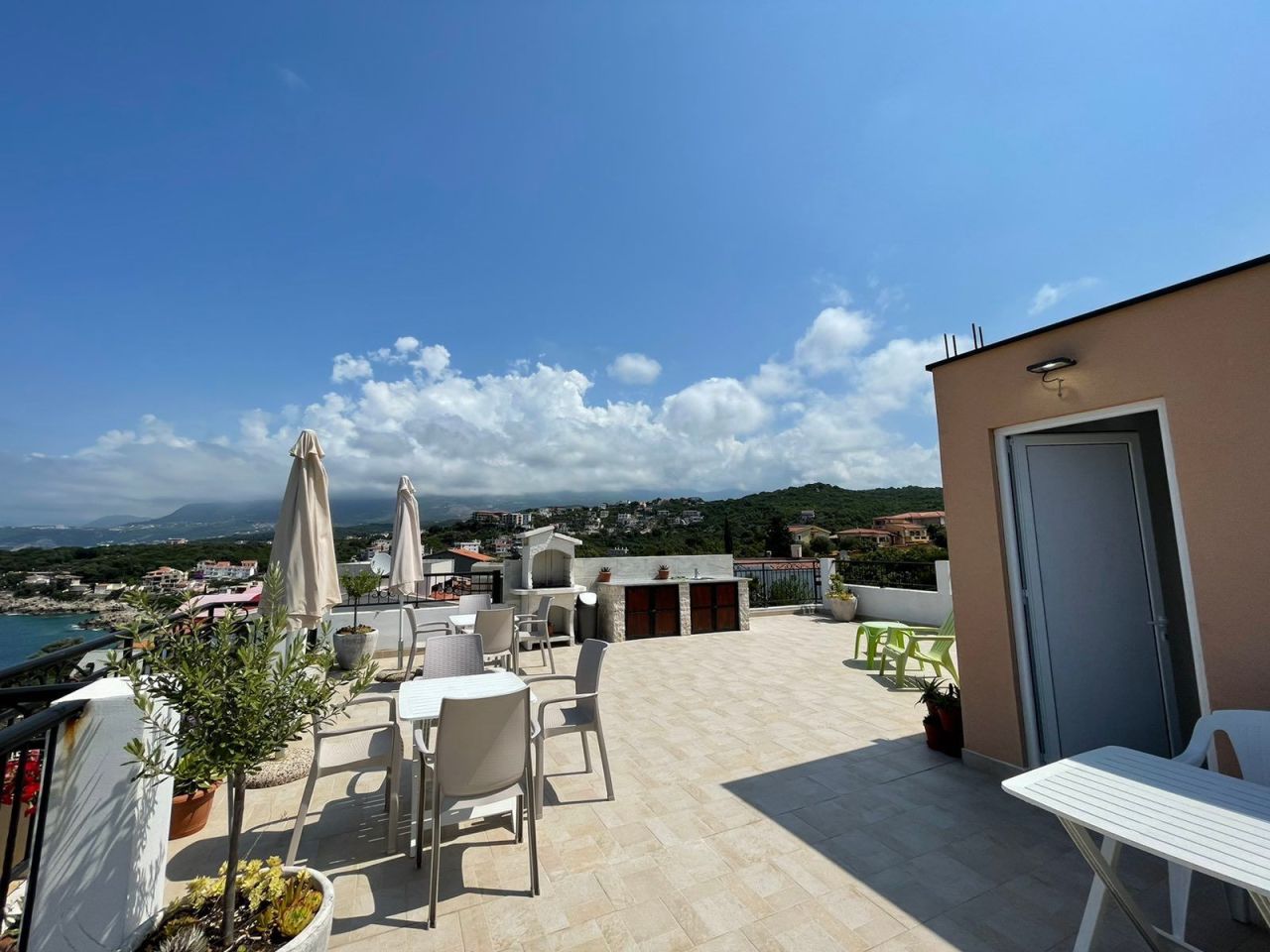 House in Bar, Montenegro, 400 m² - picture 5