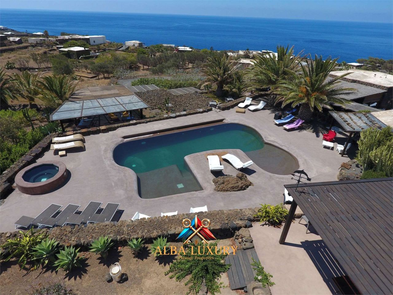 Villa on Pantelleria, Italy, 770 m² - picture 1